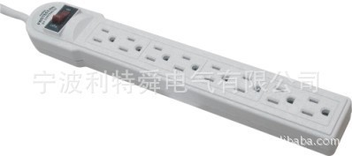 專業美式插線板工廠 供應8孔帶雷擊保護排插，附帶小夜燈功能